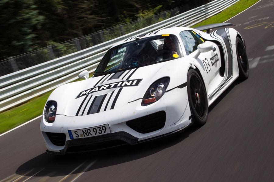  Porsche 918 Spyder 2014 года  (фото 94 из 111)